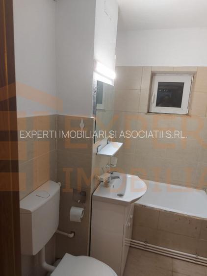 Apartament 3 camere de inchiriat, in zona Tomis Nord - Constanta - 9
