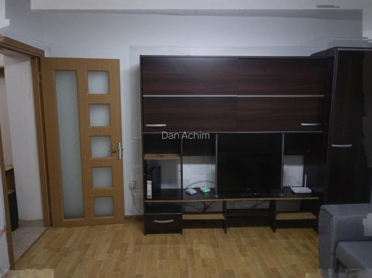 Inchiriez garsonieră București, Piața Victoriei, direct proprietar - 10