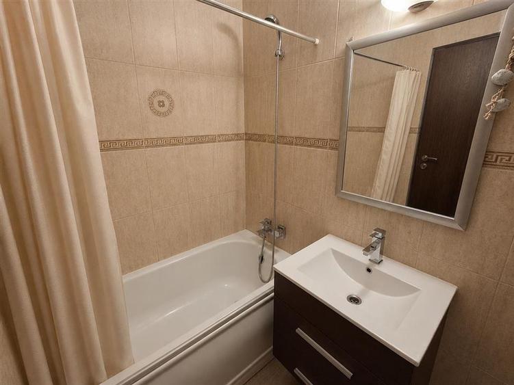 Apartament 3 camere 2 bai Et 1 parcare City Residence