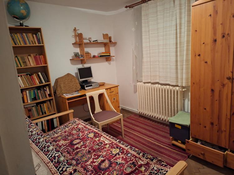 De vanzare apartament 3 camere confort 1 in Dambu