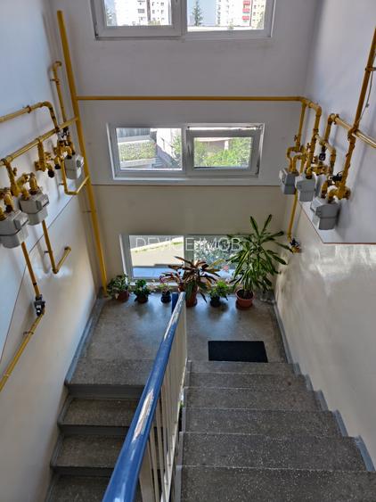 Apartament 2 camere renovat mobilat bloc anvelopat - 20