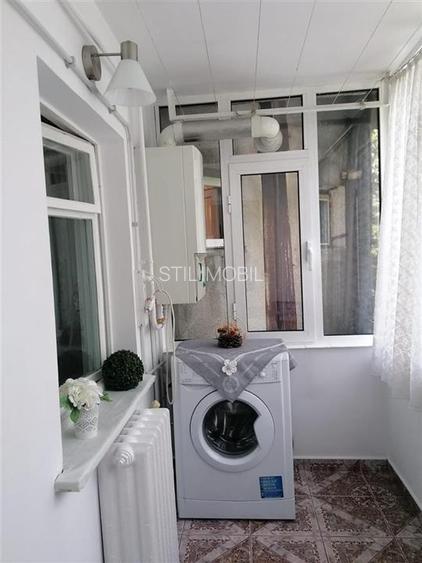 Apartament 2 camere - Zona Nicolina - 449 Euro - 10