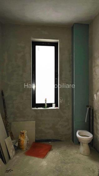 Bloc nou, S+P+5E, cu 19 apartamente, cu 1,2 si 3 camere,  zona Central - 5