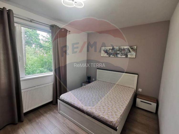 Apartament cu Parcare De Inchiriat - 6