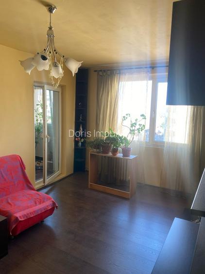 Apartament 4 camere cf 1 decomandat etaj7\8 - 2