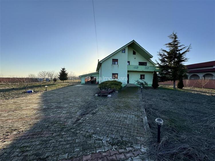 CASA DE VANZARE BOTARLAU ( com.Vulturu) - 7