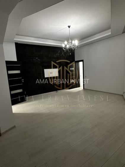 Unirii Piața Sfânta vineri Paleologu 15 - 4