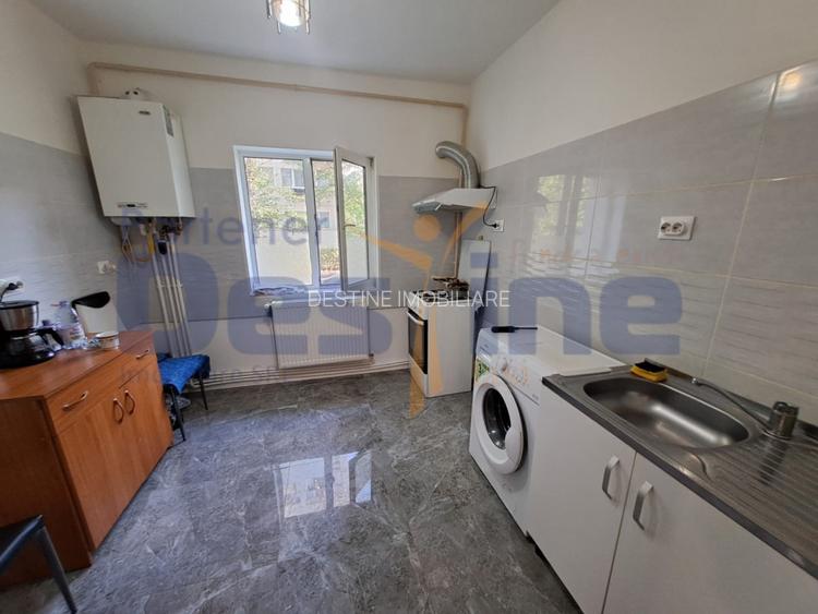 Apartament 3 camere Decomandat, 72 mp, Zona MIRCEA CEL BATRAN - 5
