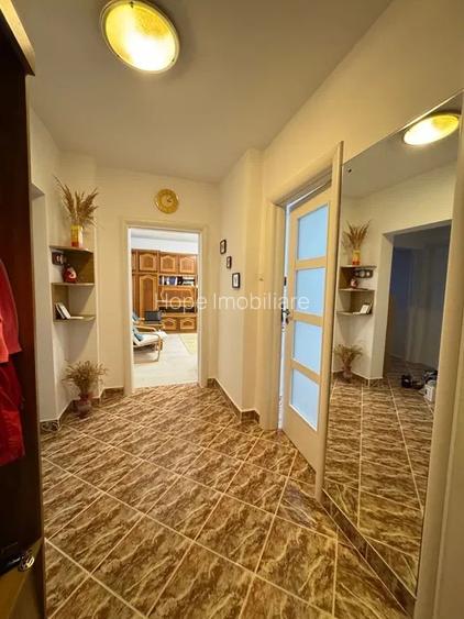 Mall Vitan - Foisorului - Apartament 3 camere decomandat - 6