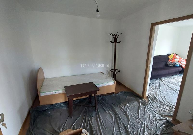 Casa Individuala Parter cu 3 Camere si 130 Mp Teren in Tei - 9