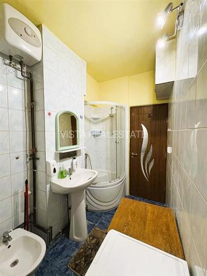 Garsoniera spatioasa de vanzare. Zona Coresi, Brasov - 7