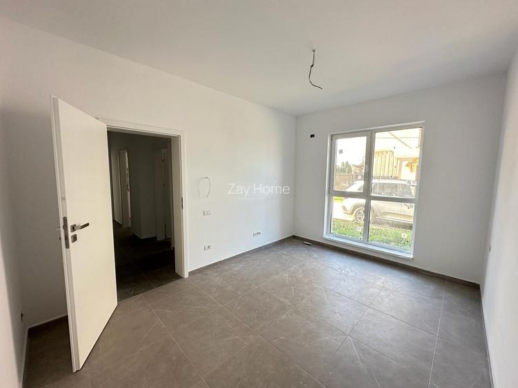 Decomandat. Etaj 1. Geam la baie. - 6