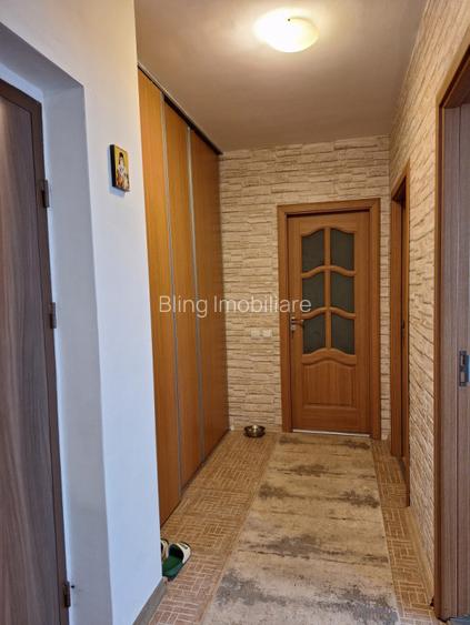 Apartament cu 2 camere, 57 mp, balcon, zona Razoare - 7