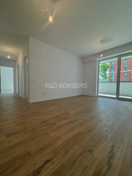 Apartament 3 camere | F LUMINOS |METROU N. TECLU - 13
