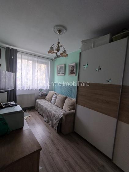Etaj  1apartament 3Camere Tomis 1-Spitalul judetean - 8
