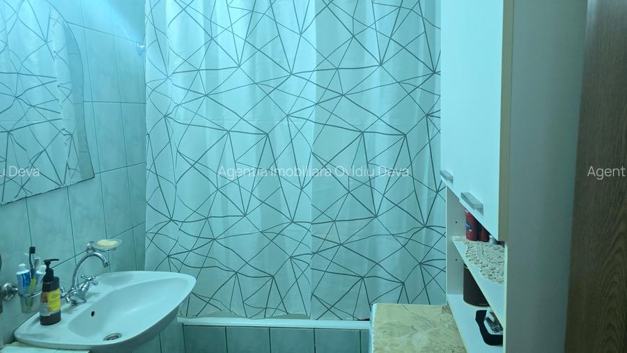 Vand apartament 2 camere decomandat, Deva, zona Liliacului, suprafata utila 49 m - 9