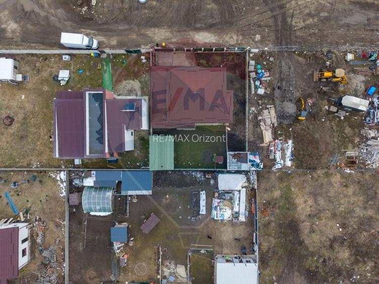 Acasa incepe aici-5 camere,curte 500mp si garaj in Sanpetru - 38