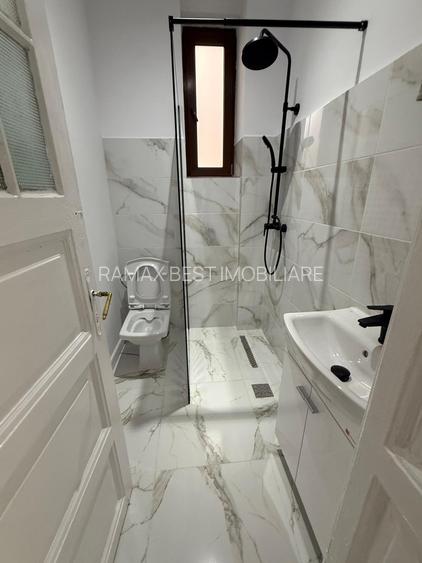 Unirii - Palatul Parlamentului - Manastirea Antim- - 11