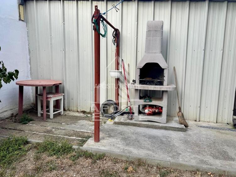 Apartament 2 camere,la casa,curte comuna,zona Dambovita - 11