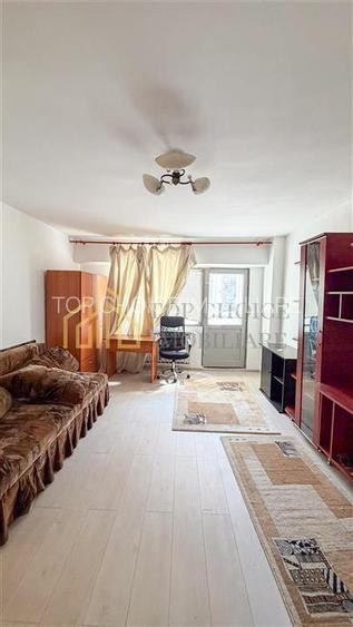 GARSONIERA FOARTE SPATIOASA 42MP - BLOC 1985 - LANGA UTCB TEI - 3