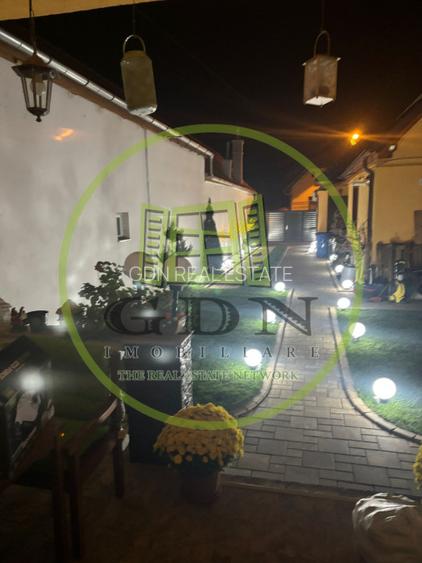 Complex de 2 case moderne  suprafata totala de 245mp mobilate, zona Terezian - 5