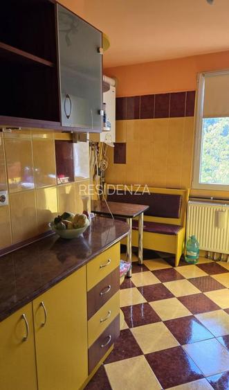 Apartament 3 Camere Valea Ialomiței | Balcon | Centrala proprie | 6 min metrou - 6