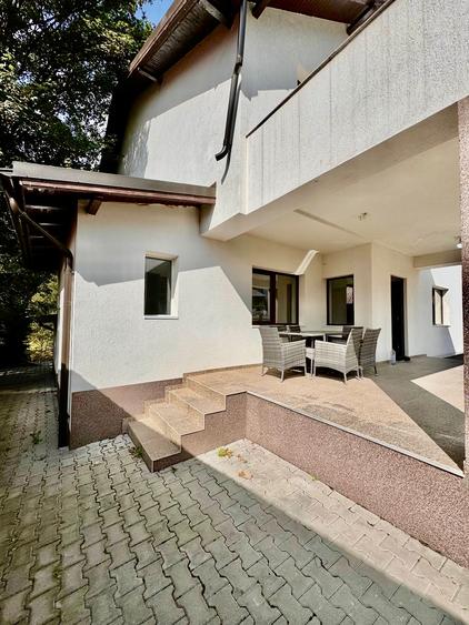 Vila Eleganta cu 7 Camere - Cheia Prahova- Mobilată și utilată Complet