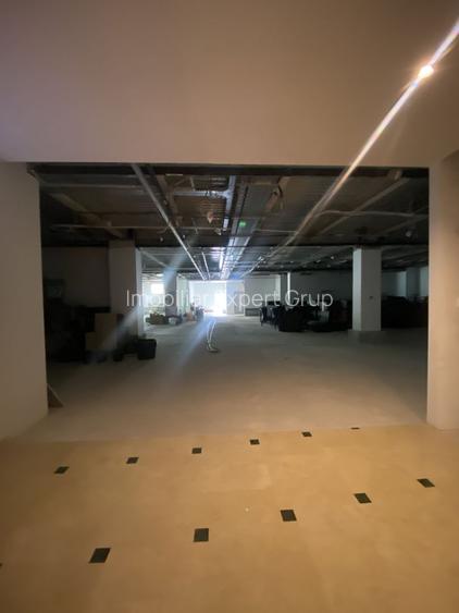 Universitate, imobil S+P+3 - 22