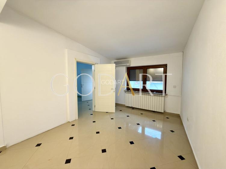 VILA ELEGANTA | CARTIERUL DOMENII - 18