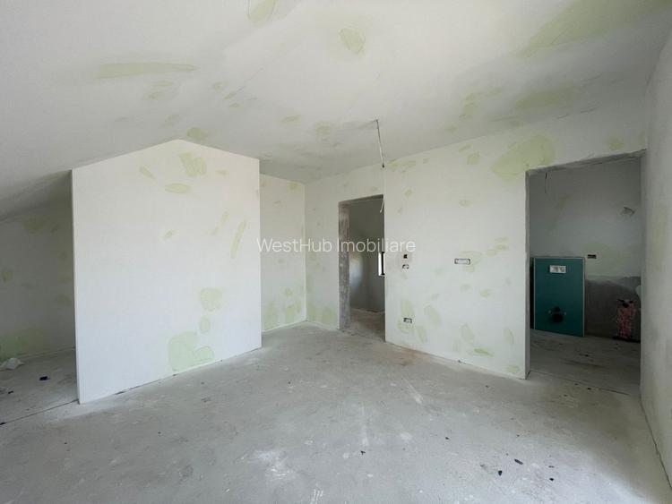 Casa individuala 4 camere si garaj Mosnita Veche - 9