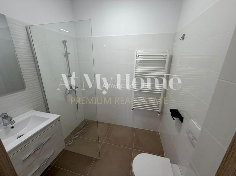 Apartament cu 3 camere, mobilat, terasa 125mp, parcare - 8