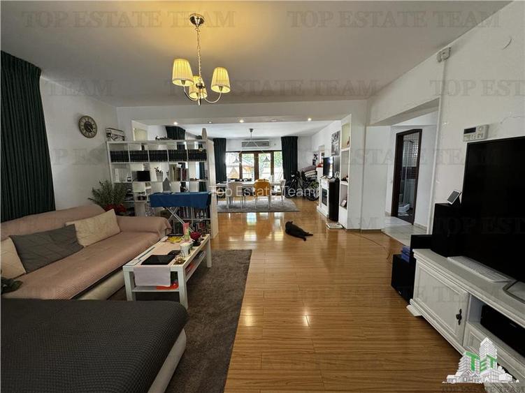 Zona Primarie Mogosoaia | Complex de case cu bariera | Curte cu foisor - 4