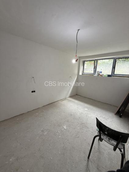 Apartament 2 Cam 35mp Zona Centrală Vizavi de Facultatea FSPAC Str.Aurel Suciu - 3