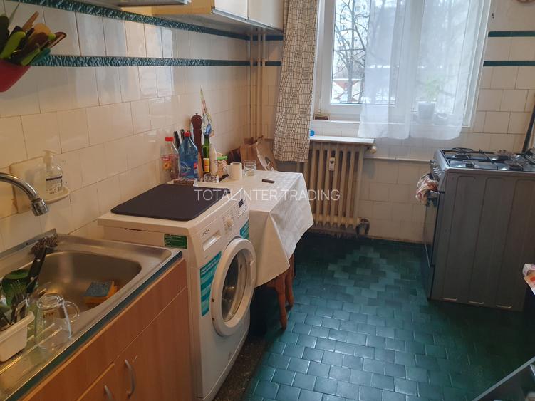 Vanzare-3 camere-1/4-sdec-Dr Taberei-Lovinescu-liber-de renovat-109000E - 7