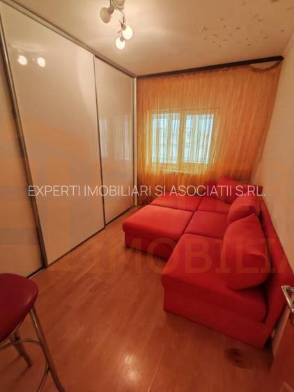 Apartament 3 camere de vanzare, situat in zona Far - 12