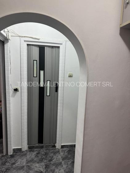 Brancoveanu , Piata Resita - 6