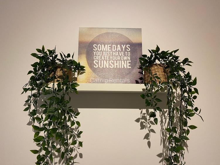 2-Bedroom Apartment for Rent – Central & Parkside Location - 9