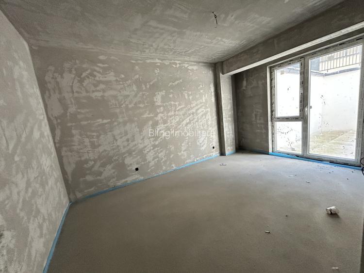 Apartament de 4 camere , 89 mp utili, terasa 103mp, zona VIVO - 8