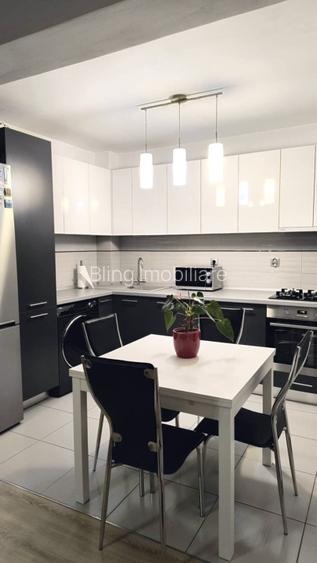 Apartament 67 mp utili,zona Tineretului,2 balcoane,et intermediar - 2