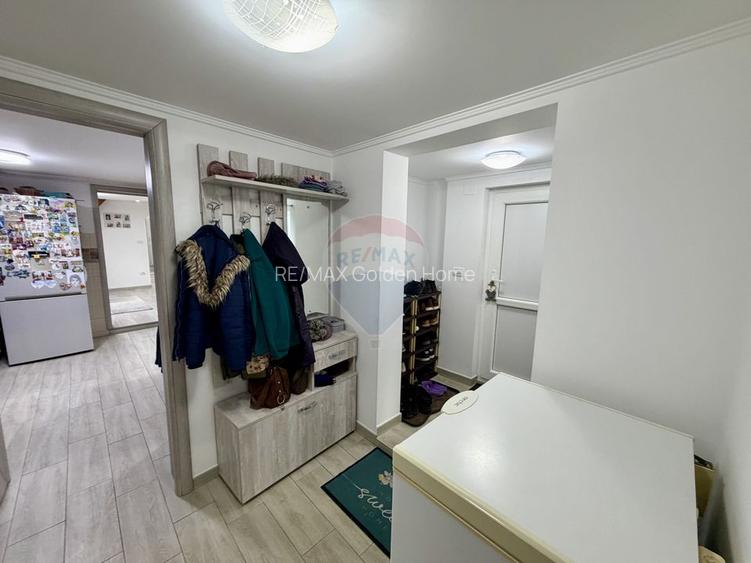 Casă / Vilă cu 4 camere de vânzare în zona Central - 20