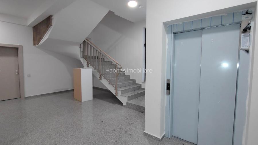 Bloc nou, S+P+5E, cu 19 apartamente, cu 1,2 si 3 camere,  zona Central - 19
