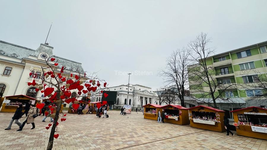 Spațiu pietonal ultracentral, 2 laturi, lângă Primărie și Filarmonică  - 7