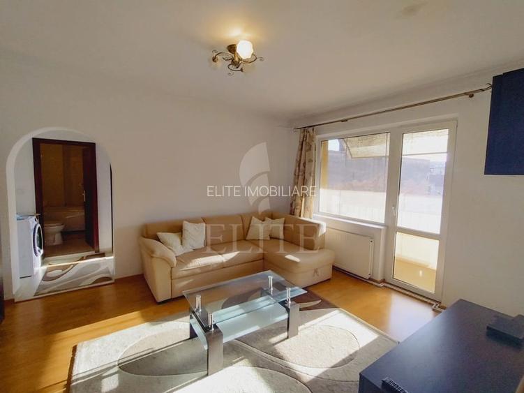 Apartament 2 camere în zona HOREA - 13