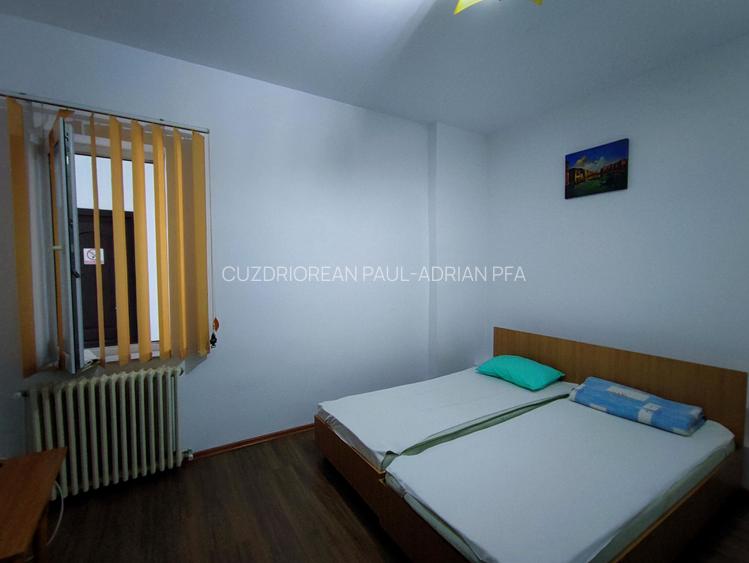 Garsoniere de inchiriat in zona Centru, str. Stefan cel Mare - 5