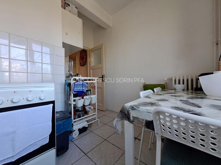 Ceaicovski | Calea Floreasca - 17