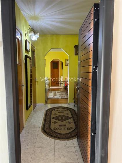 Apartament 3 camere Dristor Biserica Rimnicu Sarat - 9