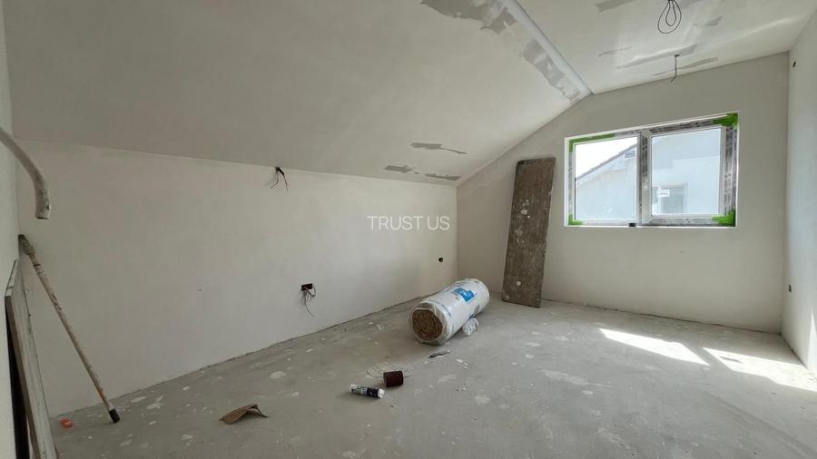 COMISION 0% | Duplex Mosnita Veche | Mansarda inalta | 3 dormitoare - 13