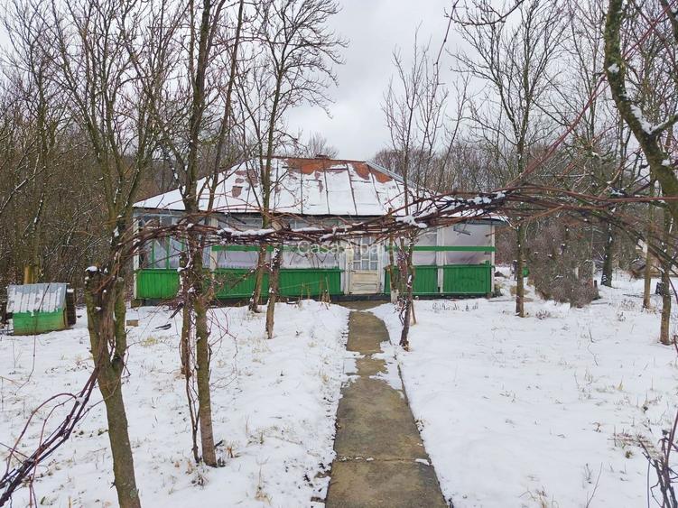 21km fata de Centrul Iasului! Casa + 1625mp teren - 2