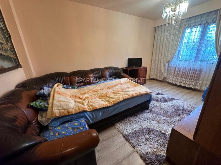 ACASA , IN INIMA MANASTURULUI - Apartament 3 camere str Mehedinti - 7