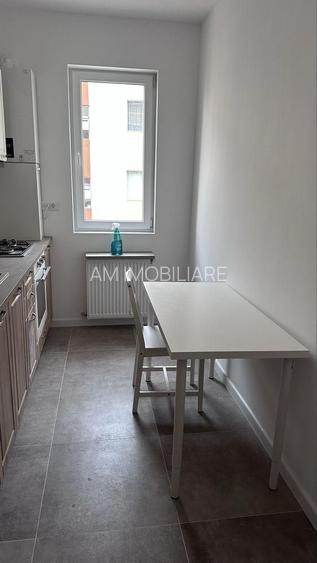 GARSONIERA - APARATORII PATRIEI, BLOC NOU, CENTRALA, PARCARE - 6